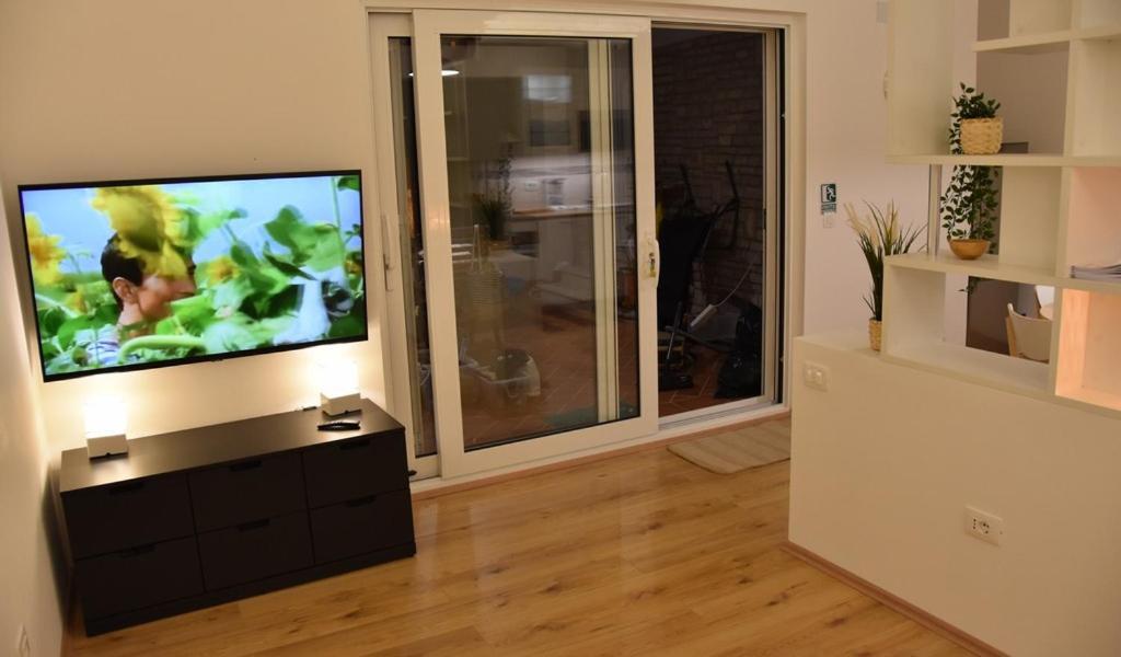 Apartment Bellavista Jelsa 2+2