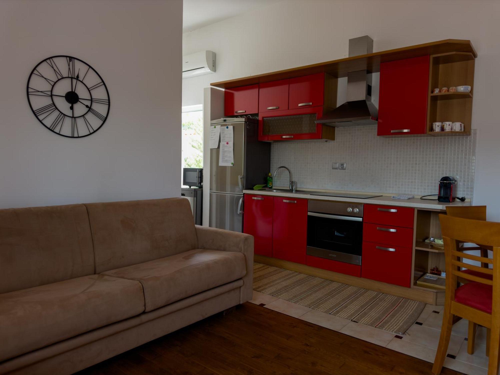 Apartment Bellavista Jelsa 2+2 *