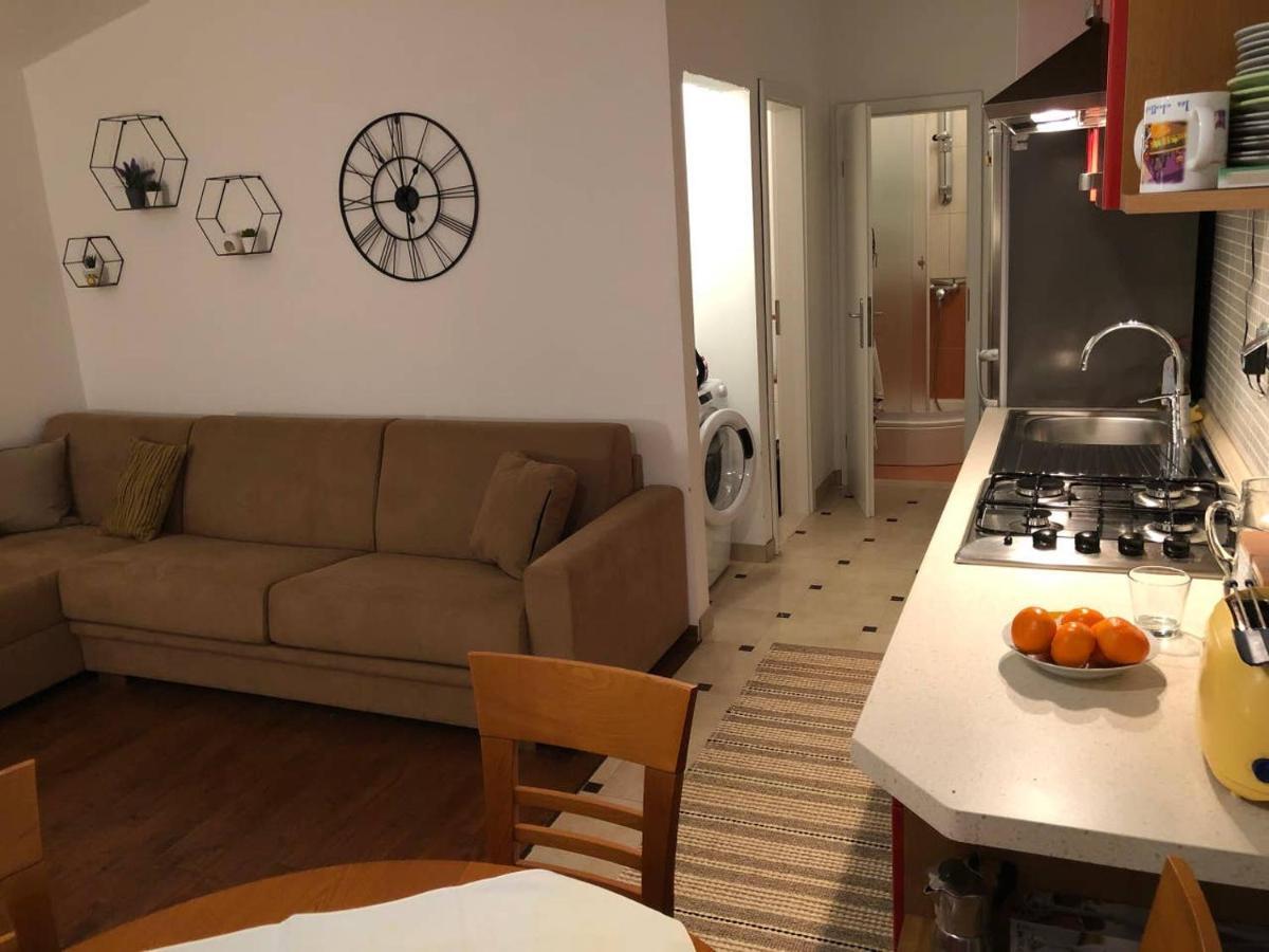 Bellavista Jelsa 2+2 * Jelsa (Hvar)