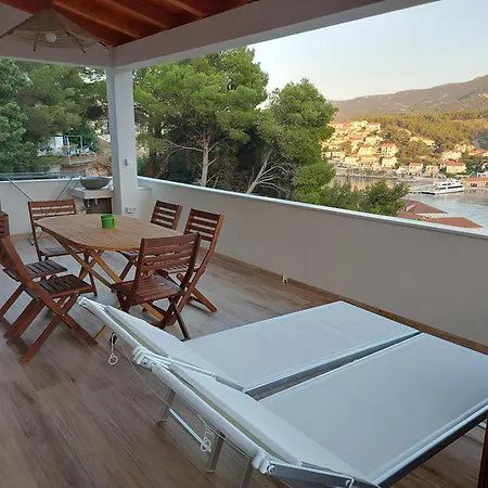 Bellavista Jelsa 2+2 Apartment Exterior photo