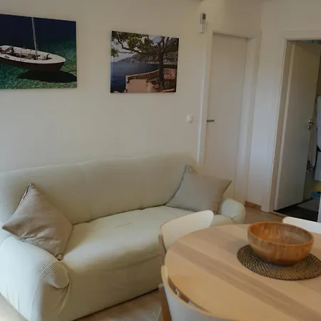 Bellavista Jelsa 2+2 Apartment Exterior photo