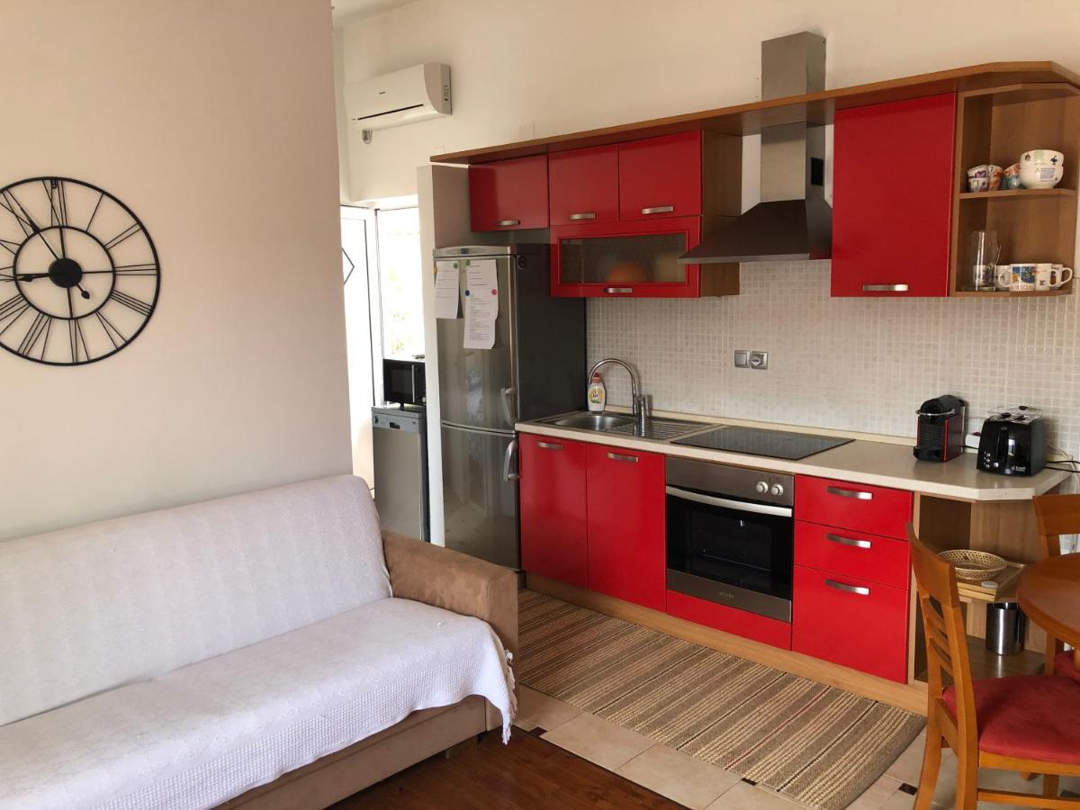 Bellavista Jelsa 2+2 Apartment